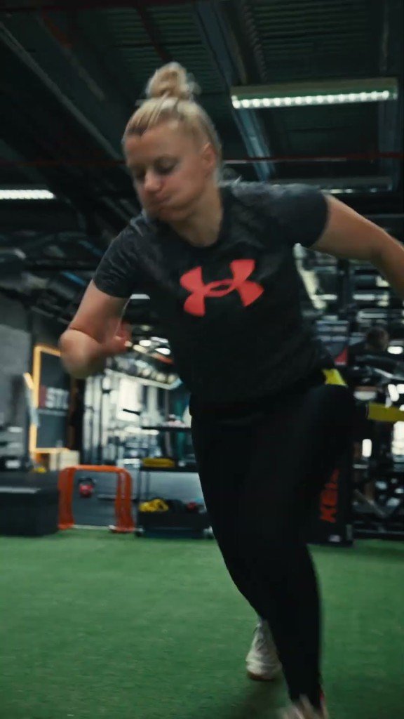 ACL Rehab of 2 female athletes