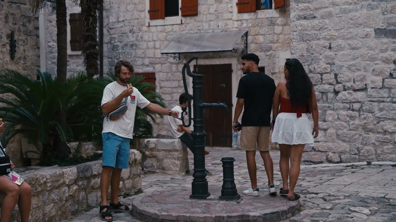 Kotor old town in 60 seconds